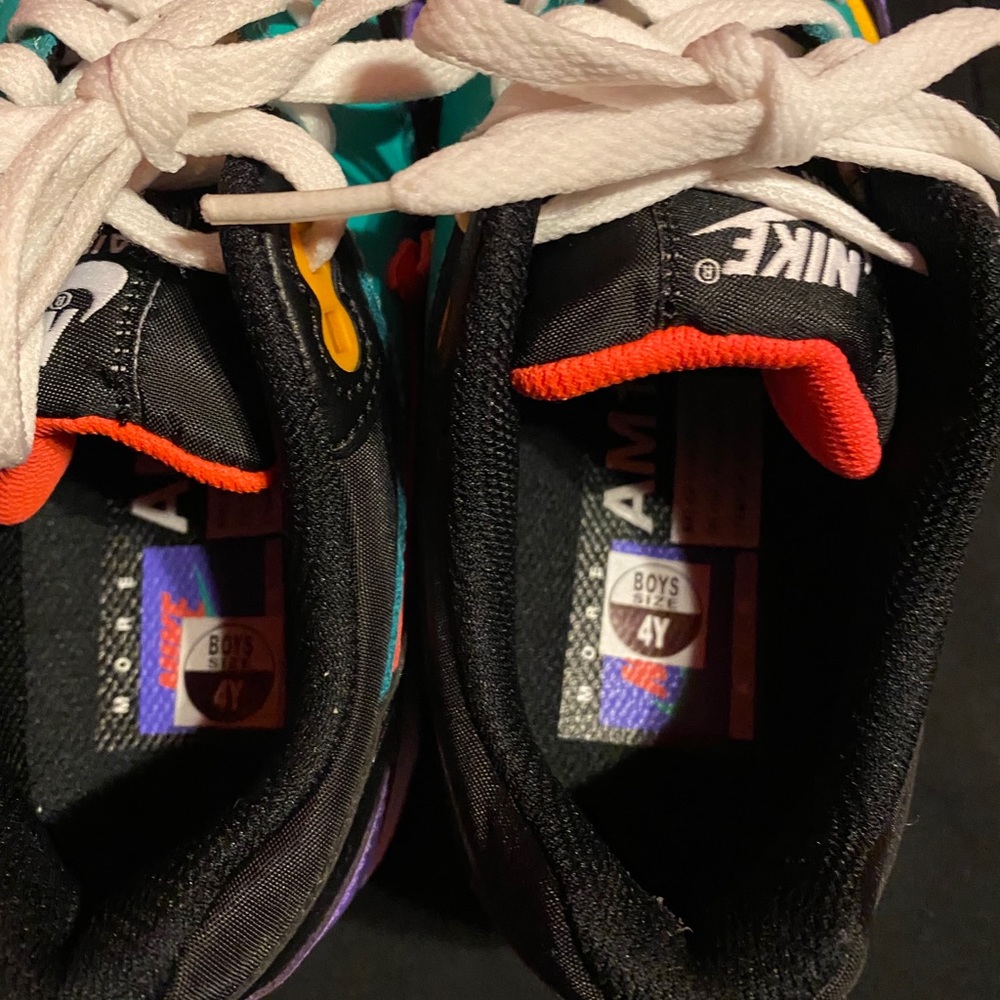 Kids  nike low tops